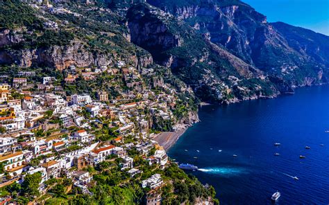 Positano: Un Gioiello della Costiera Amalfitana